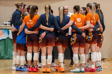 Copertina di B2F - R10 - RECOARO - TML COMO - BRESCIA VOLLEY BS